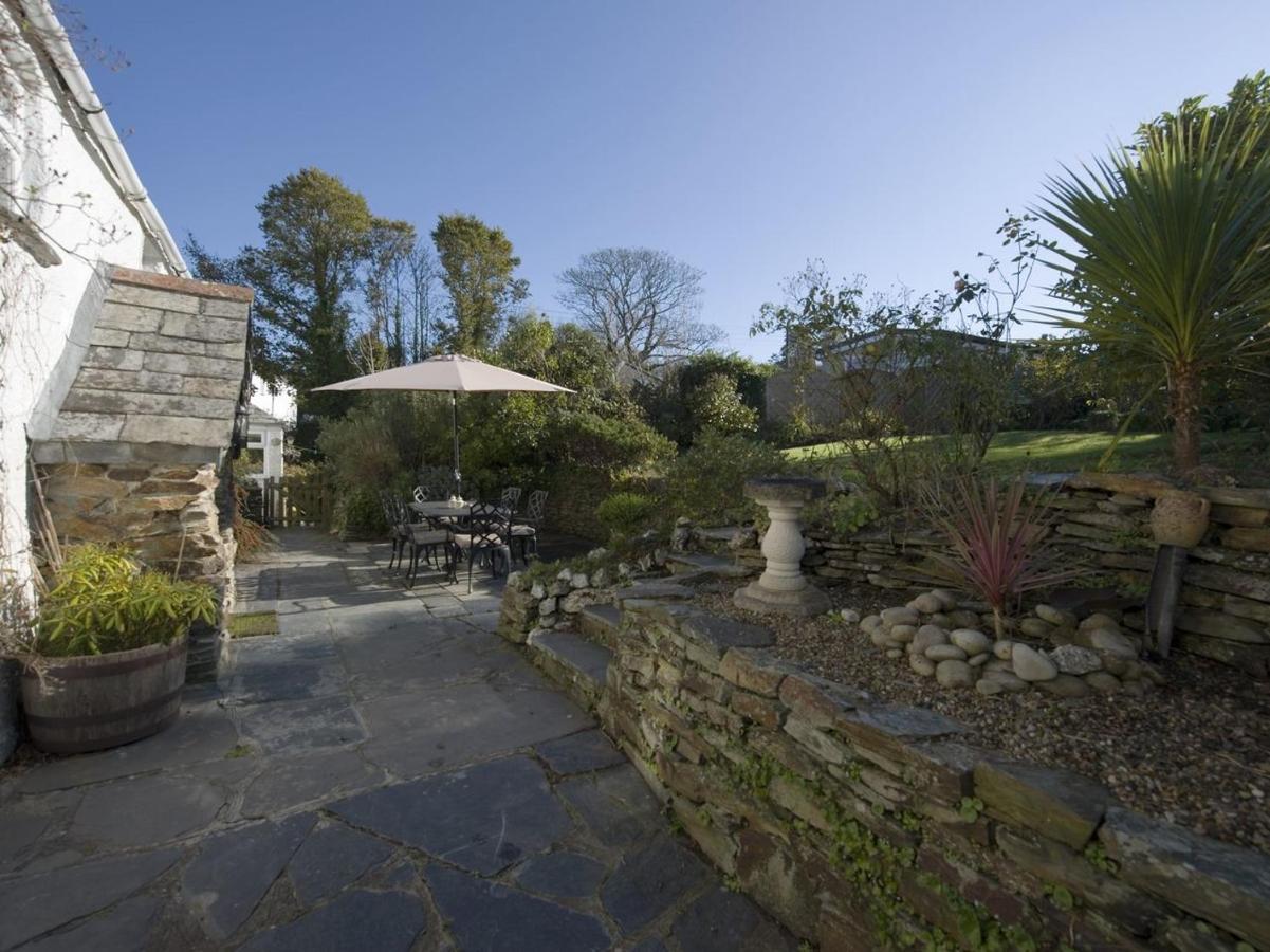 Mays Cottage Saint Issey Exterior photo